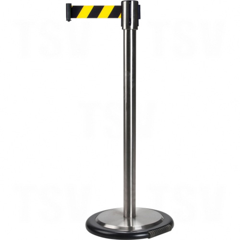 Free-Standing Crowd Control Barrier 35